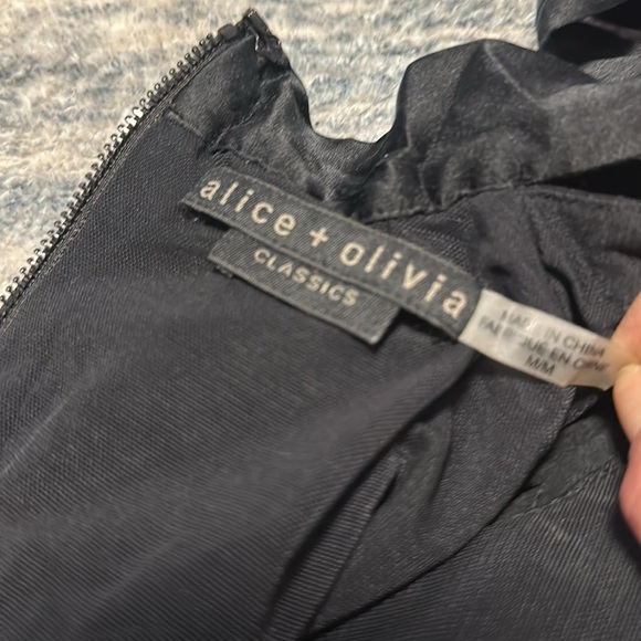 Alice + Olive - Picture 6 of 6